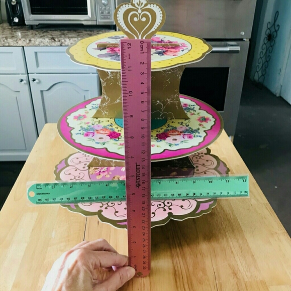 Printed Card 3 Tier Reversable Cake Stand - Picture 3 of 9